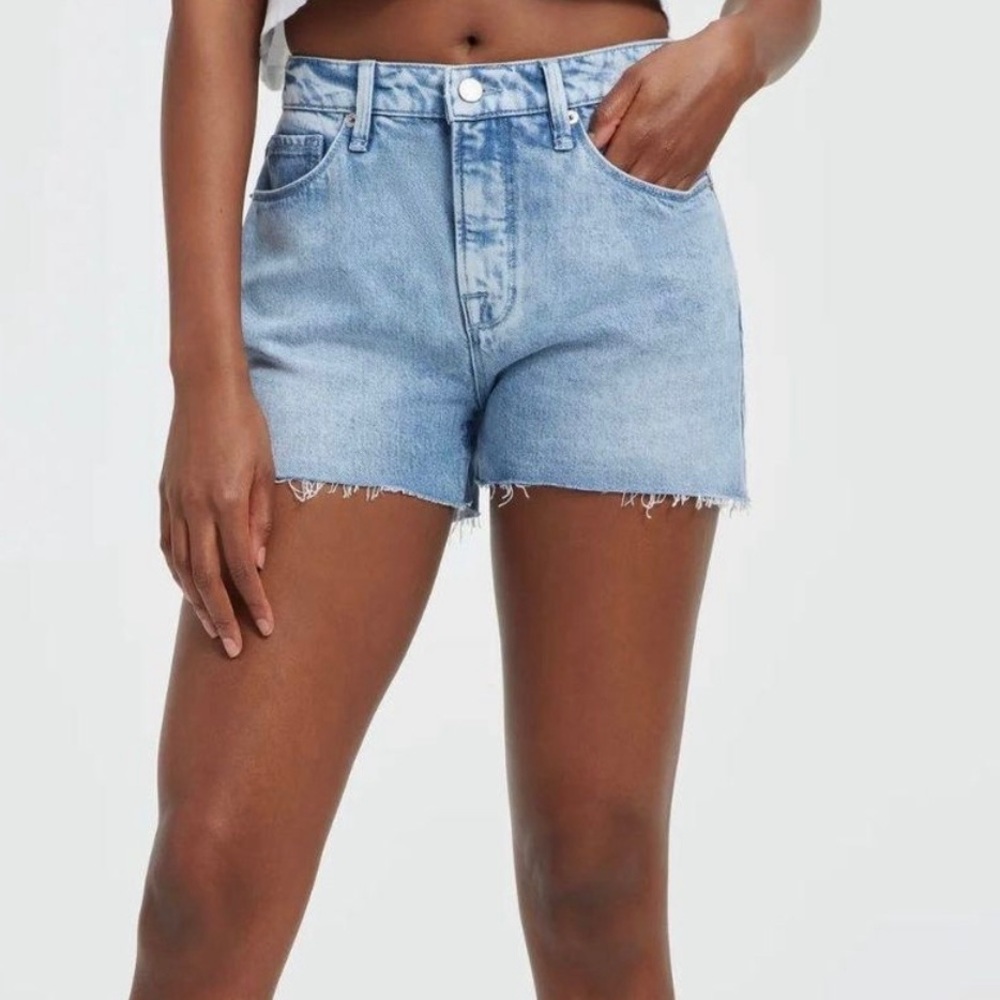 Good American shorts